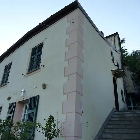 Tuvo Levanto