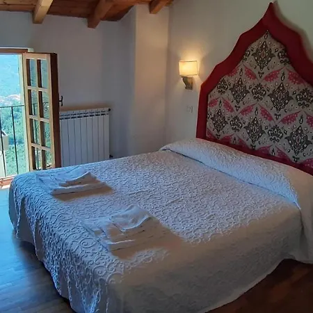 Tuvo Apartment